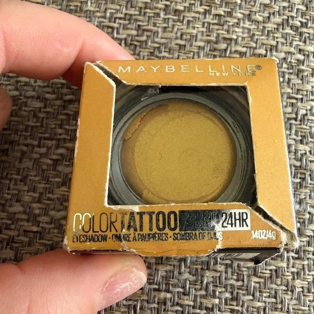 Maybelline Color Tattoo Cream Eye Shadow 24HR, Golden Girl 40